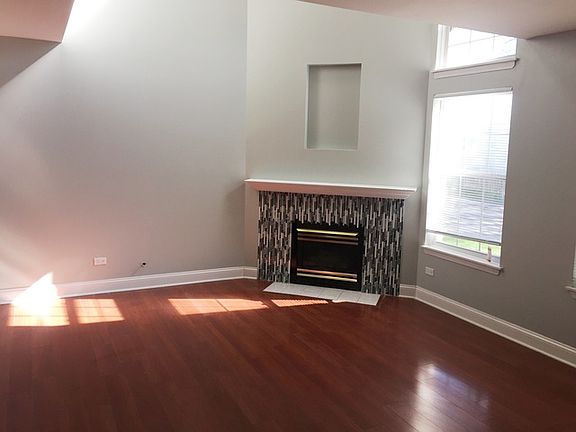 4th image of 16164 Creekmont Ct #6