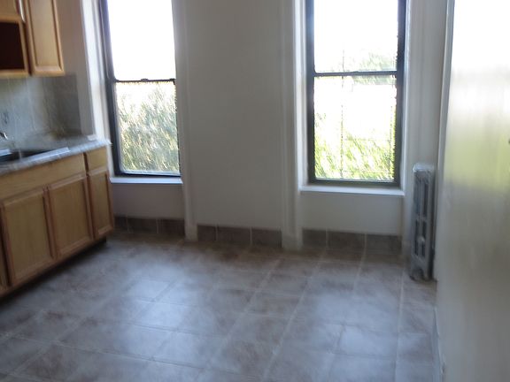 2nd image of 484 7th Ave
