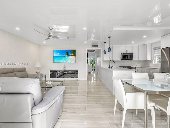 5th image of 1014 Lyndhurst #1014-H