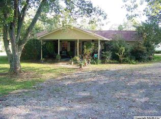 114 Marion Ln, Fyffe, AL 35971