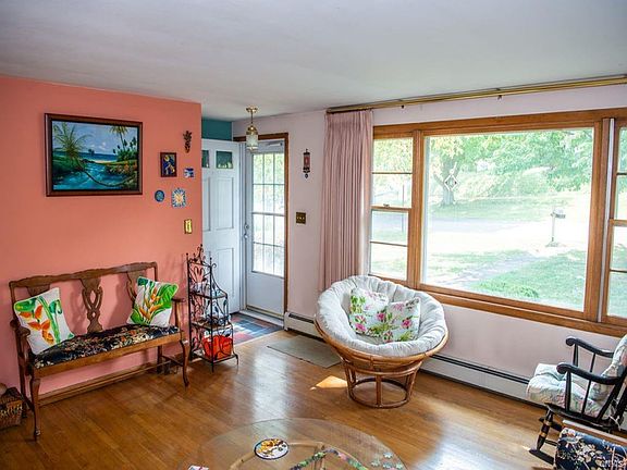 3rd image of 2 Elm Hill Way
