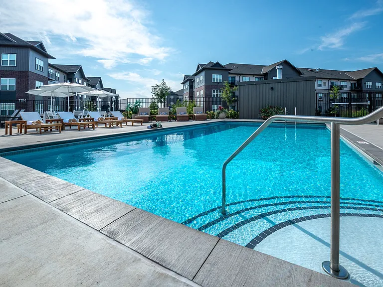 Rush Creek Apartments — Photo 41