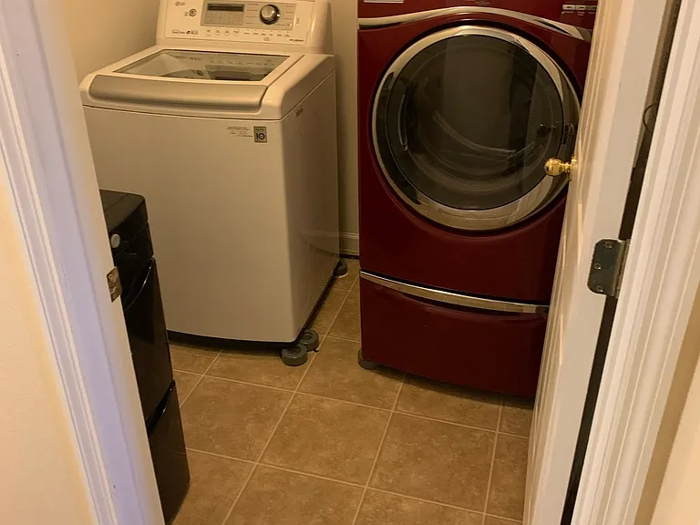 2740 Revolution St #101 — Photo 10