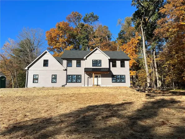 5 Cardinal Way, Yorktown Heights, NY 10598