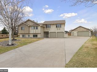 9721 Russell Cir N, Brooklyn Park, MN 55444