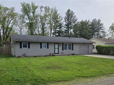 7 Lane Dr N, Bethany, IL, 61914