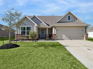 334 Lakeway Cir, Anahuac, TX 77514