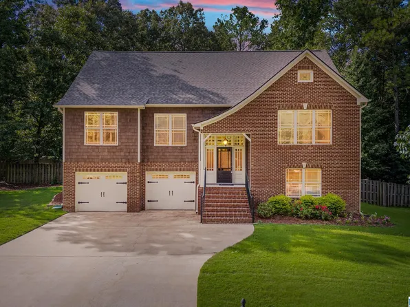 140 Piney Woods Dr, Helena, AL 35080