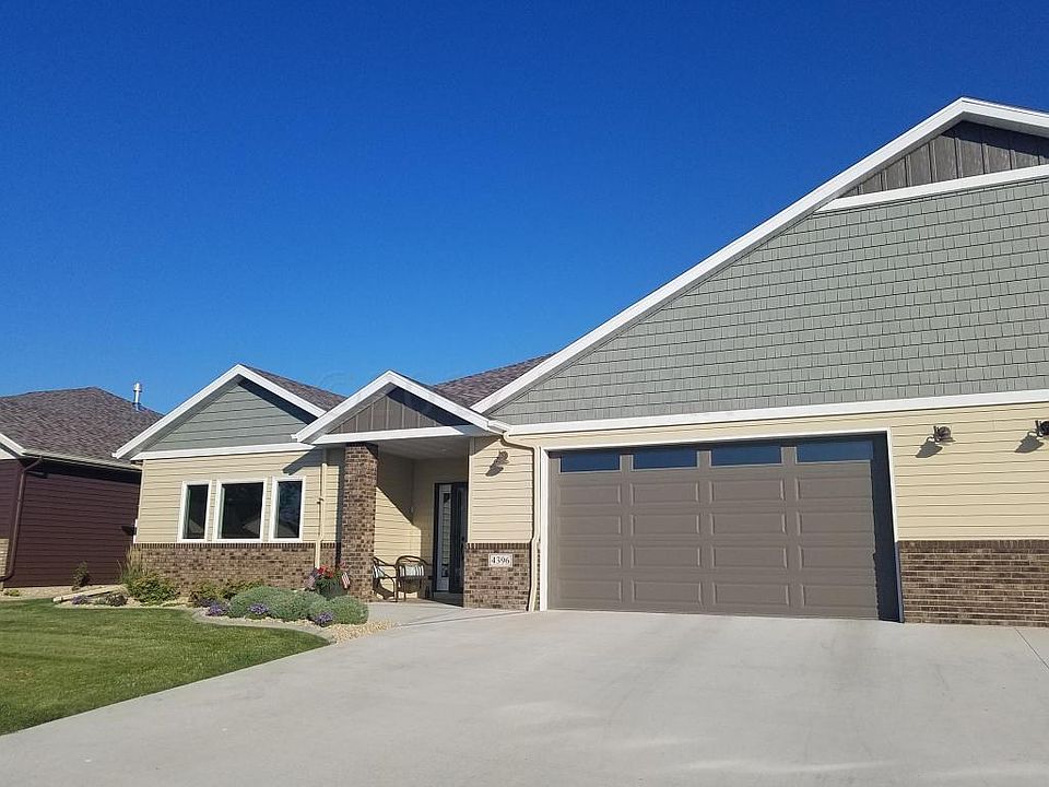 Elegant Rambler Townhome