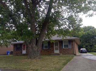 1840 Chatsworth Dr, Lexington, KY 40505