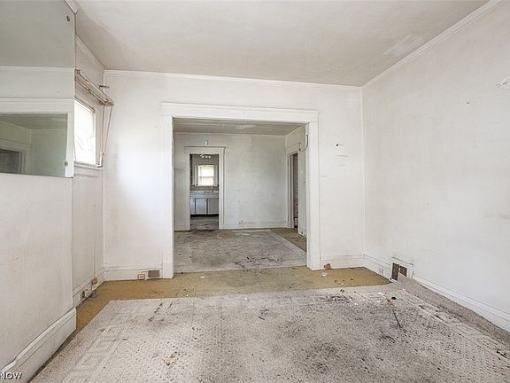 5th image of 14624 Savannah Ave