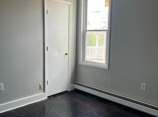 124 Clark St #3N, Hartford, CT 06120