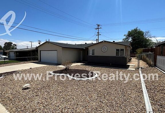 3rd image of 15551 La Paz Dr
