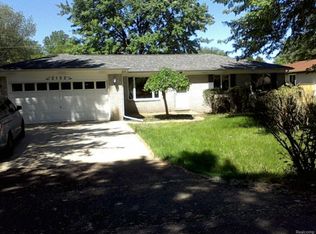 3152 Harrison Ave, Rochester Hills, MI 48307