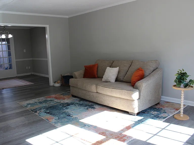 4841 Tower Rd #C — Photo 11