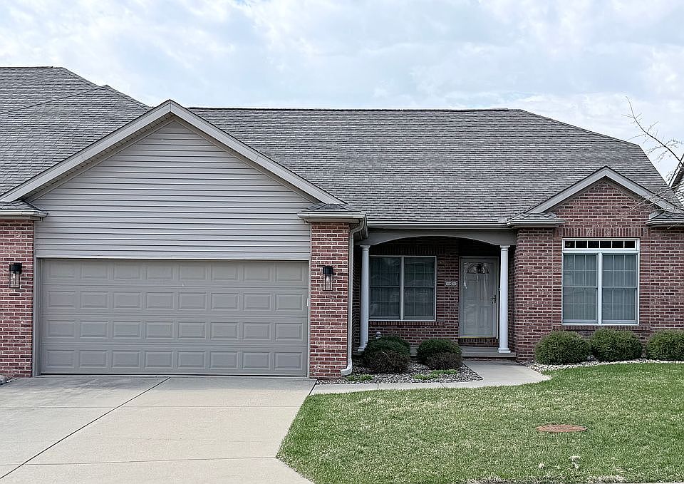 1st image of 5 Spring Ridge Cir