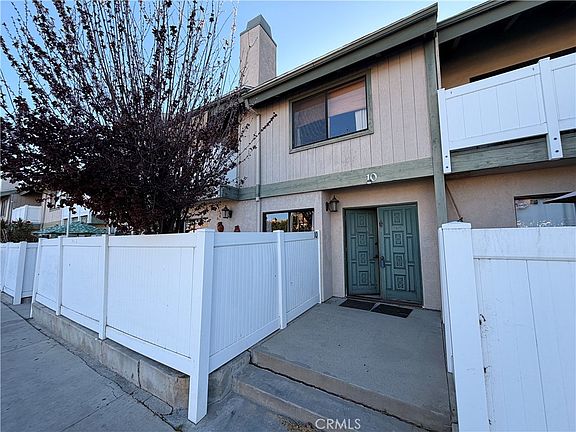 2nd image of 8341 De Soto Ave Unit 10