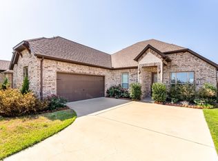 213 Douglas St N #RED, Red Oak, TX 75154