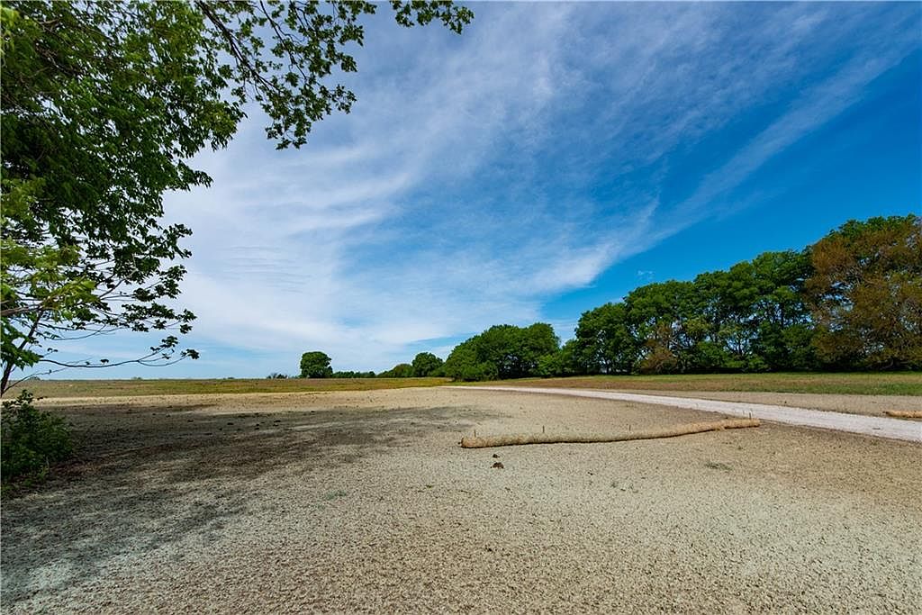 500 N Bynum Rd, Lone Jack, MO 64070 MLS 2403766 Zillow