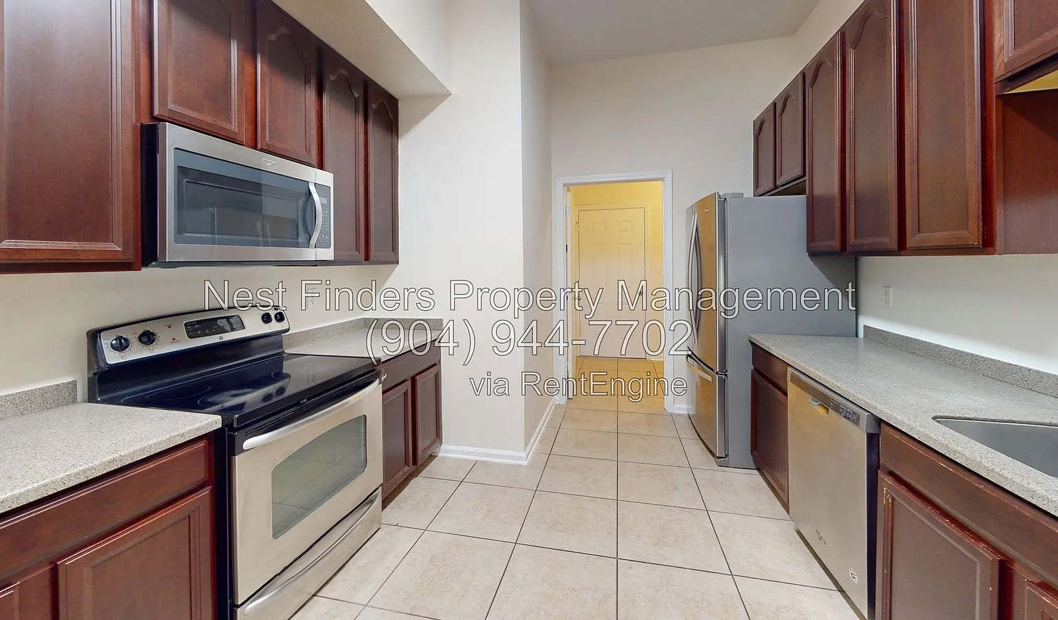 3 bed, 2.0 bath, 1354 sqft, $1,750 — Photo 1