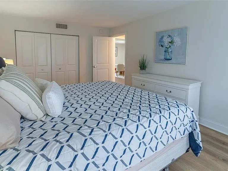 96 Glades Blvd #513 — Photo 18