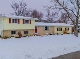 945 Sunset Dr, Wabash, IN 46992