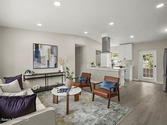 5th image of 2865 Nichols Rd #2865