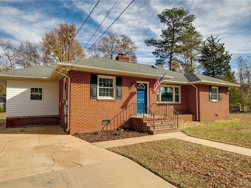 1st image of 8411 Hood Dr