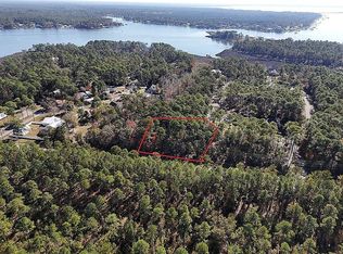 0 Cross Creek Cir, Freeport, FL 32439