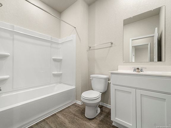 5th image of 9712 Ebony Place