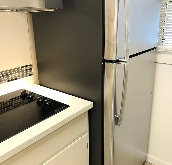 1405 Oak Grove Ave #107 — Photo 2