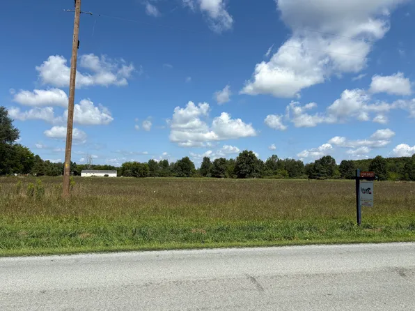 28th Ave, Paw Paw, MI 49079