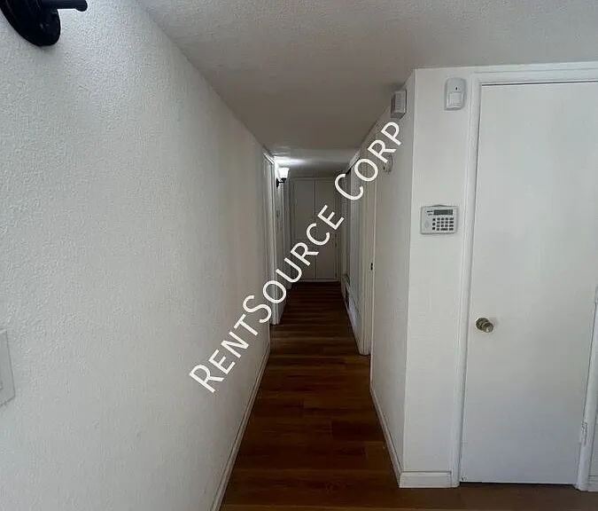 850 Linda Ln — Photo 17