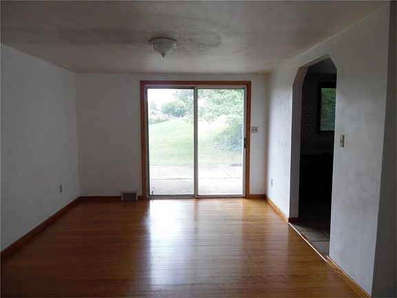 3rd image of 1378 Herminie West Newton Rd
