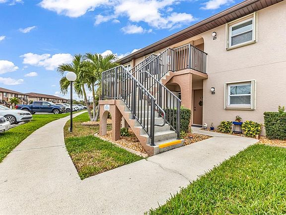 4th image of 25100 SANDHILL BOULEVARD #201