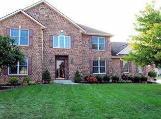 842 Claymore Ct, Tipp City, OH 45371
