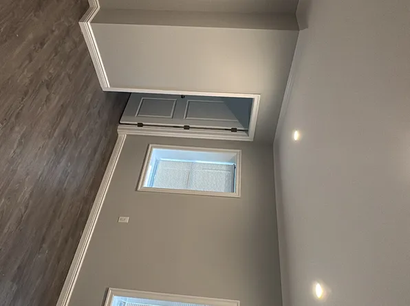 24 Henry Pl, Hackensack, NJ 07601