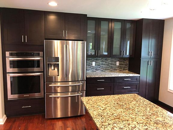 4th image of 8011 Oakwind Ct