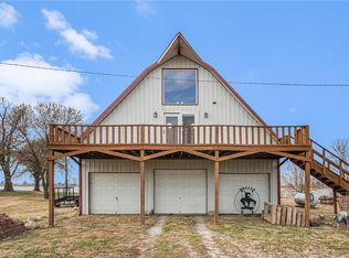 518 Lake Shore Dr, Craig, MO 64437