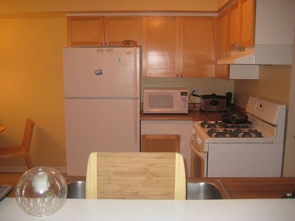 4th image of 2295 N Enlund Dr Unit 1