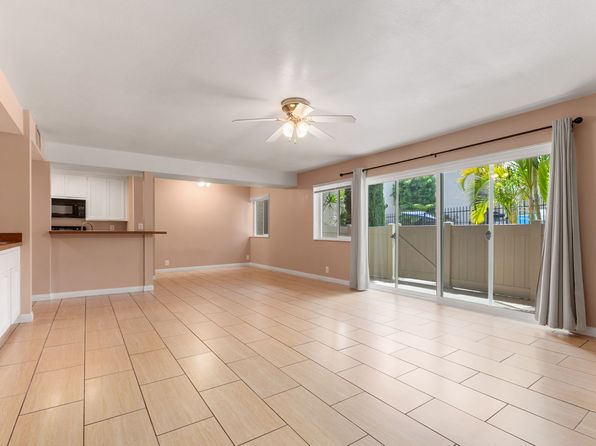 2625 Pirineos Way, Carlsbad, CA