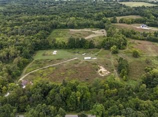 3150 Bankers Rd, Hillsdale, MI 49242