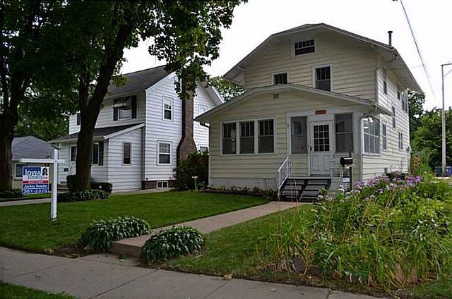 1st image of 1115 Elmhurst Dr NE