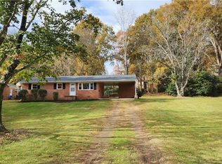 617 Valley Dr, Eden, NC 27288
