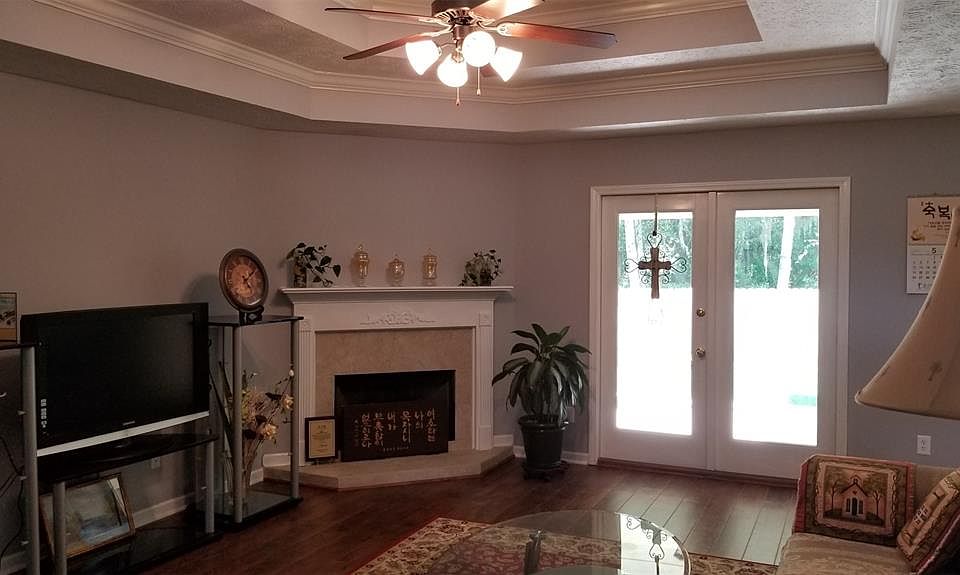 1st image of 1406 Melissa Ln