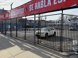 2730 N Western Ave, Chicago, IL 60647