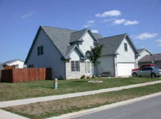 262 Quail Dr, Hobart, IN 46342