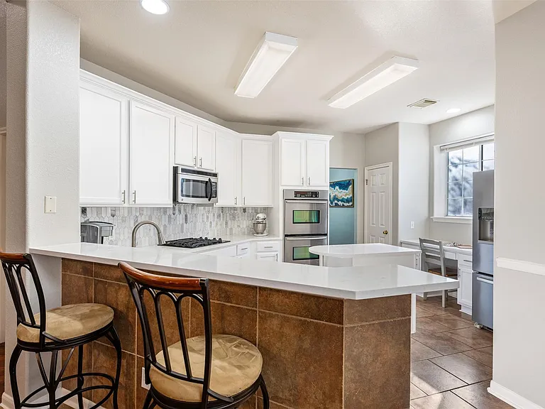 4435 Hunters Lodge Dr — Photo 18