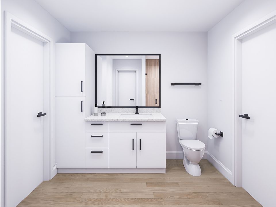 White Cabinet Scheme - Bathroom with Vanity