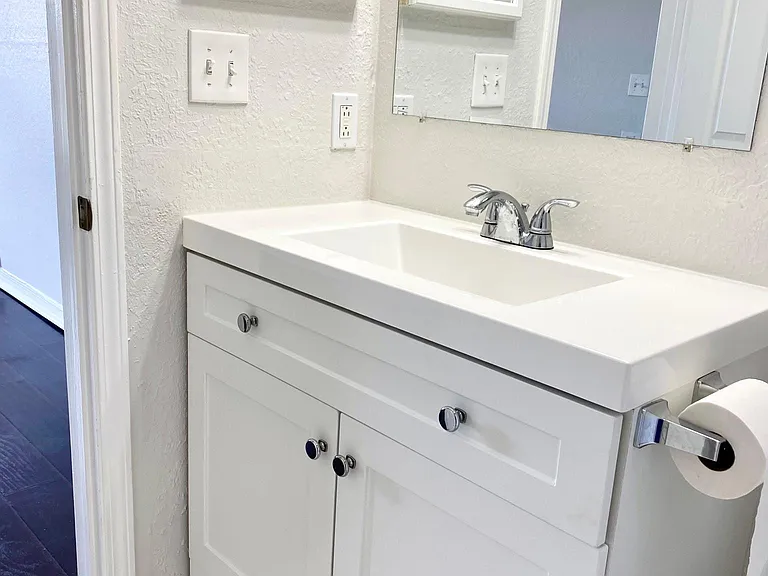 10200 Gandy Blvd N #911 — Photo 4